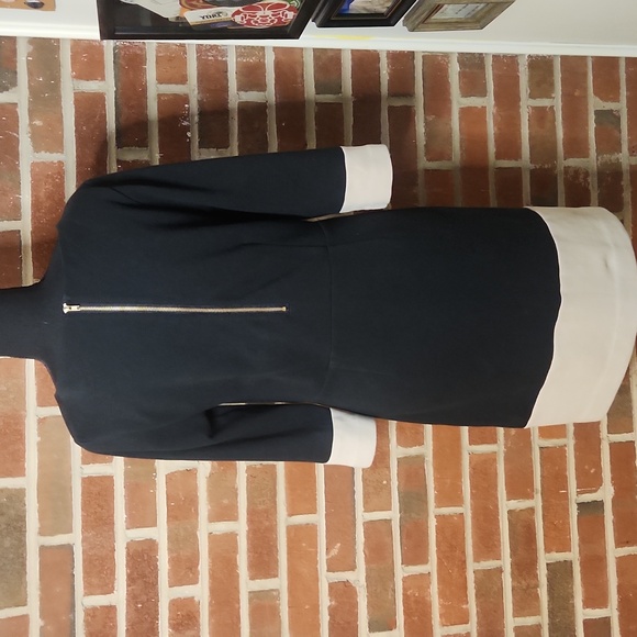 Banana Republic Black and Cream Long Sleeve Dress, Size 8 - Picture 4 of 8